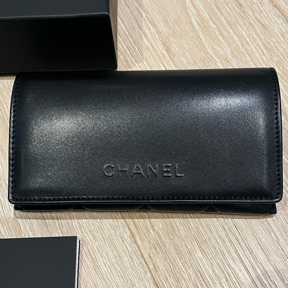 AUTHENTIC Chanel Sunglasses Case & Box - Picture 2 of 6